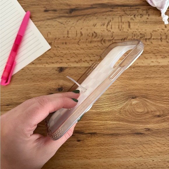 PopSocket Iridescent Checkered Phone Case - Picture 4 of 4